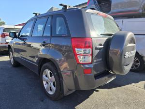 2011 Suzuki Grand Vitara JT 2.4L J24B MAN 5SPD AWD image 2