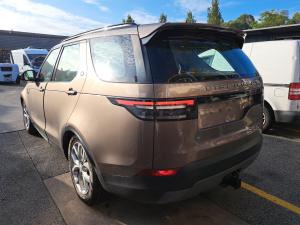 2018 Land Rover Discovery SERIES 5 image 2
