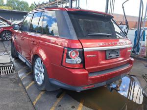 2012 Land Rover Rangerover Sport image 2