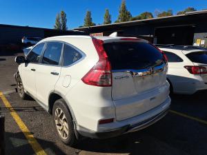 2015 Honda Crv RM SERIES II image 2