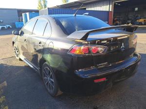 2017 Mitsubishi Lancer CF image 2