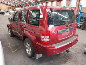 2011 Jeep Cherokee 3.7L AUTO 4SPD AWD SPORT KK image 2