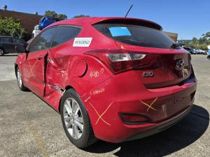 2013 Hyundai I30 GD 1.6L G4FD AUTO 6SPD FWD SE image 2