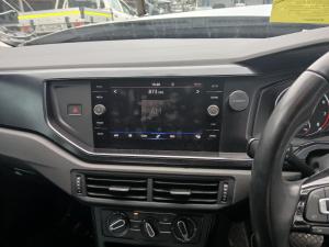 2022 Volkswagen Polo AW image 2