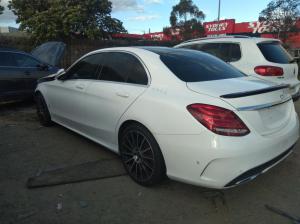 2016 Mercedes Benz C Class W205 image 2
