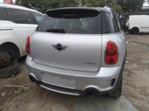 2012 Mini Cooper R55 image 2