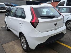 2020 Hyundai I30 image 2
