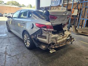 2016 Kia Optima JF 2.4L G4KJ AUTO 6SPD FWD SI image 2