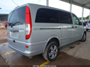 2013 Mercedes Benz Valente image 2