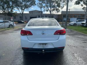 2014 Holden Commodore VF image 2