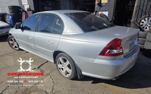 2005 Equipe Commodore VZ image 2