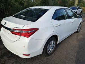 Toyota Corolla image 2