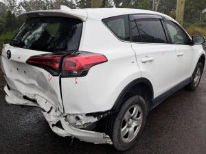 Toyota Rav4 image 2