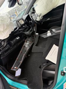 2019 Toyota C-hr image 2