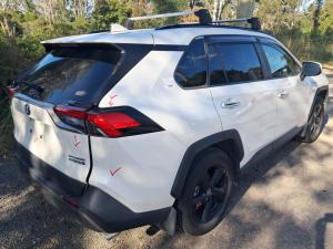 2020 Toyota Rav4 image 2