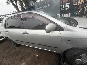 2004 Toyota Corolla image 2