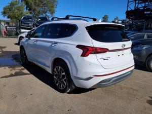 2023 Hyundai Santa Fe TM image 2