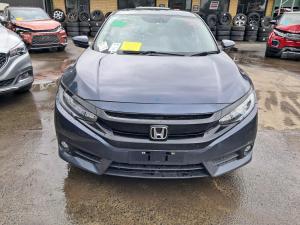 2018 Honda Civic 10TH GEN image 2