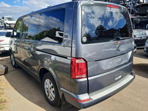 2017 Volkswagen Transporter T6 image 2