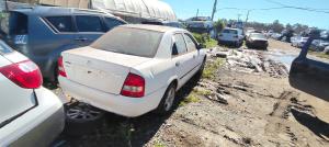 2000 Mazda 323 image 2