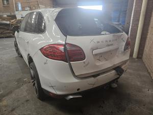 2013 Porsche Cayenne 3.0DT CRCA AUTO 8SPD A5904 4WD image 2