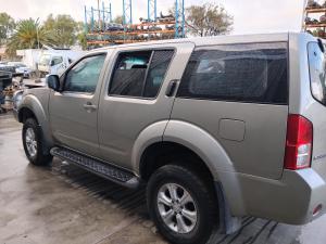 2010 Nissan Pathfinder R51 image 2