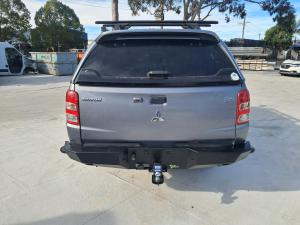 2017 Mitsubishi Triton MQ-MR image 2