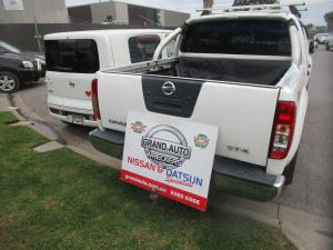 2009 Nissan Navara D40 image 2