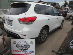 2013 Nissan Pathfinder R51 image 2