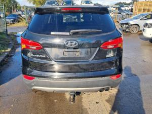2014 Hyundai Santa Fe DM image 2