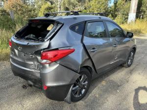 2014 Hyundai image 2