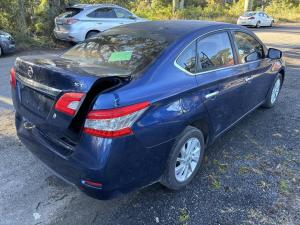 2015 Nissan Pulsar image 2