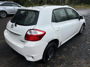 2010 Toyota Corolla image 2