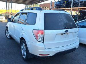2010 Suabru Forester S3 image 2