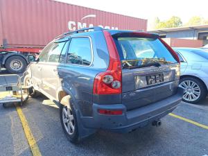 2005 Volvo Xc90 image 2