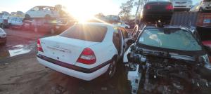 1995 Mercedes Benz C220 image 2