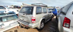 Nissan Pathfinder image 2