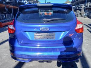 2012 Ford Focus LW image 2