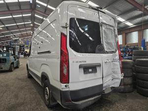 2022 Ldv Deliver 9 2.0DT AUTO 6SPD RWD MWB MID ROOF image 2