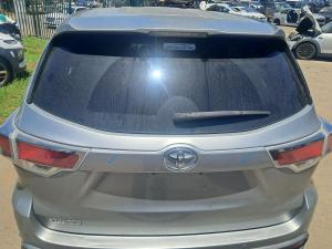 2015 Toyota Kluger GSU50/GSU55 image 2