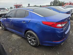 2012 Kia Optima PLATINUM image 2