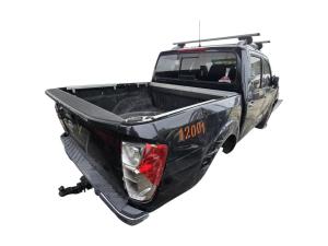 2019 Nissan Navara NP300 ST-X image 2