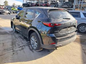 2025 Mazda Cx5 KF image 2