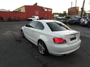 2011 Bmw 1 Series 123D image 2