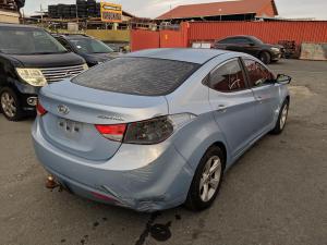 2013 Hyundai Elantra ACTIVE image 2