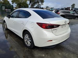 2016 Mazda Mazda3 BM image 2