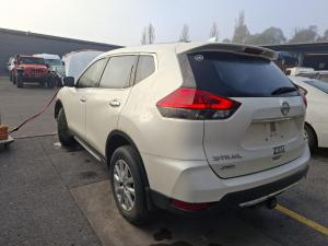 2017 Nissan X Trail T32 image 2