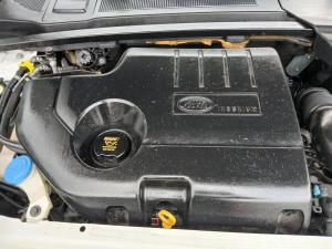 2018 Land Rover Discovery Sport L550 image 2