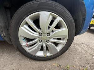 2017 Suzuki Swift AZ image 2