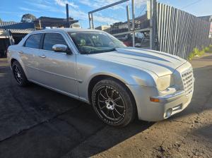2008 Chrysler 300c image 2